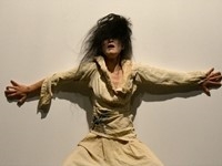 Butoh workshop s YUMIKO YOSHIOKA